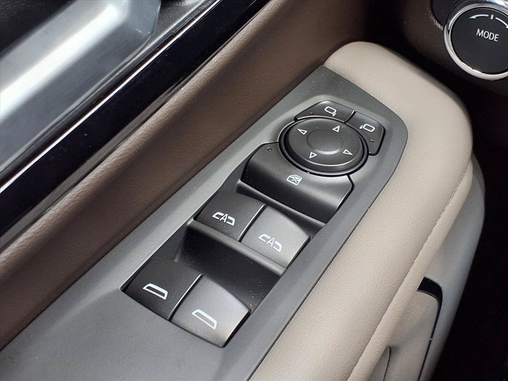 Used 2026 Chevrolet Tahoe LT AWD/4WD image 25