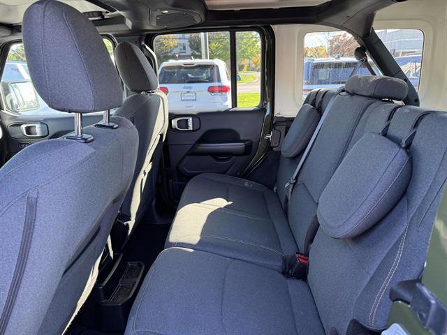 Used 2024 Jeep Wrangler Sahara 4xe image 9