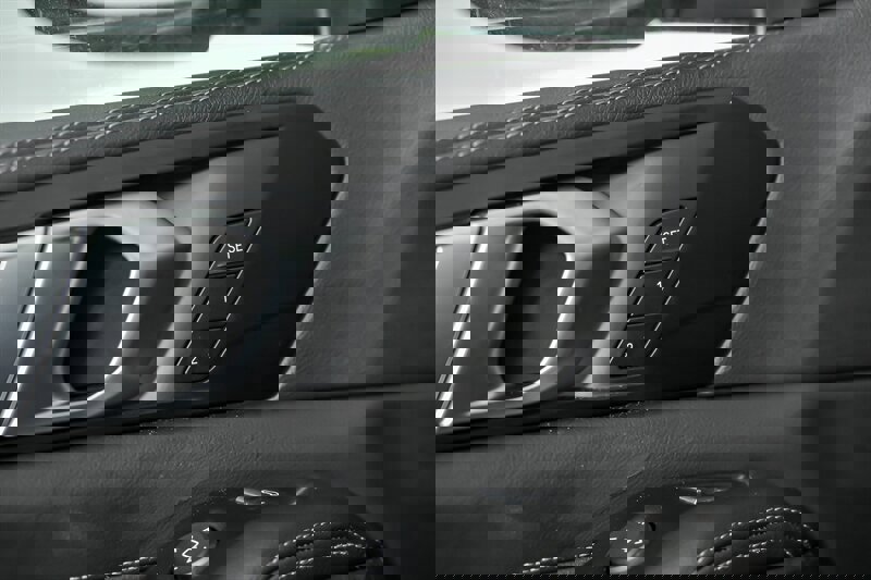 Used 2022 BMW X5 xDrive40i w/ Premium Package image 16