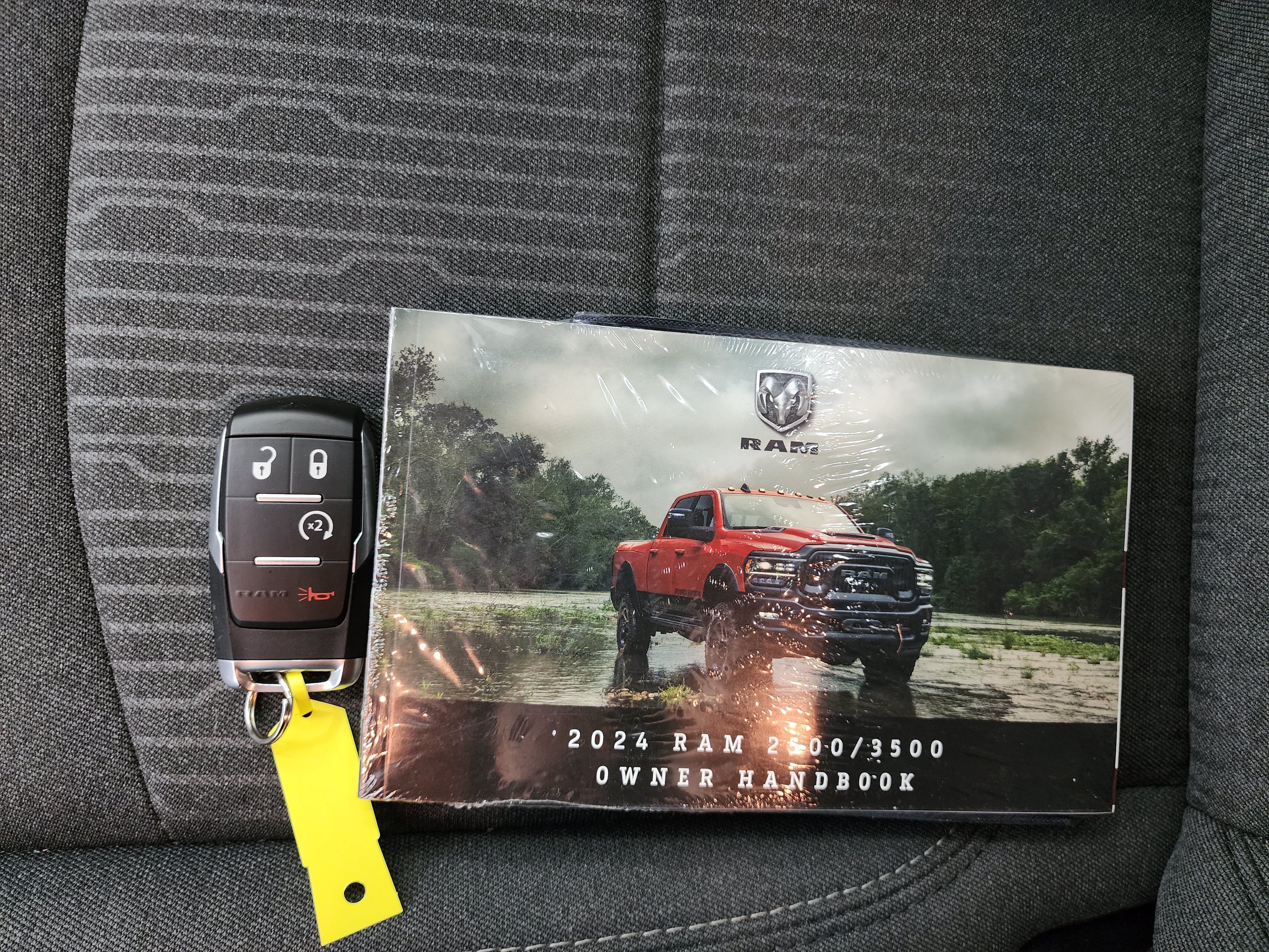 Used 2024 RAM 2500 Lone Star w/ Night Edition AWD/4WD image 42