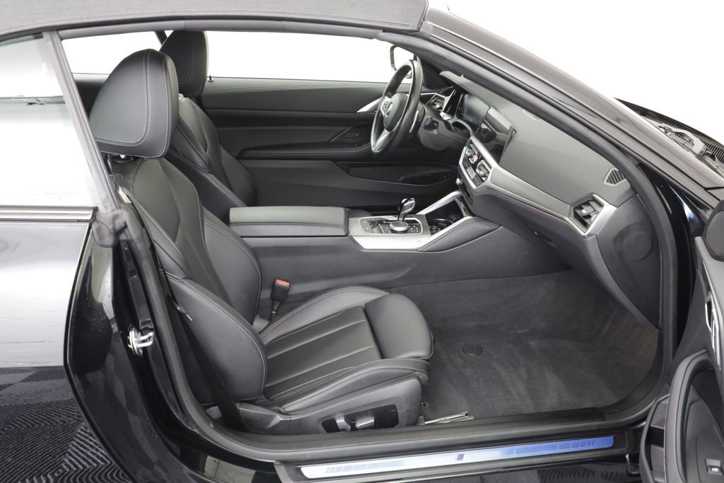 Certified 2023 BMW 430i xDrive Convertible w/ M Sport Package AWD/4WD image 19