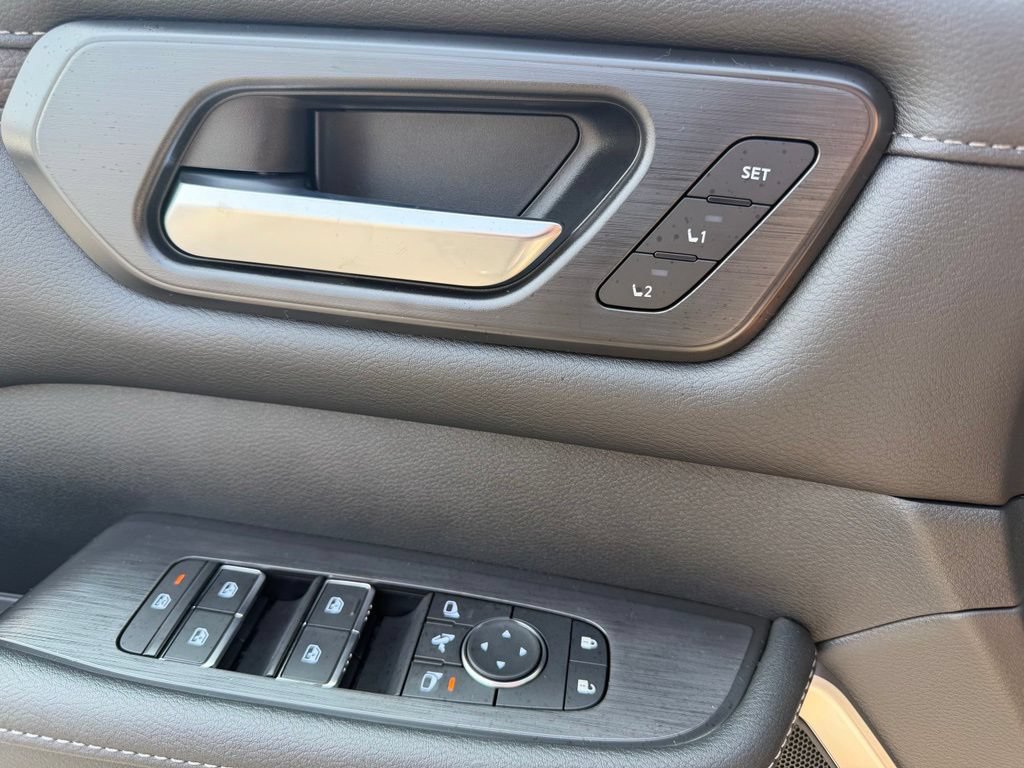 New 2026 Nissan Armada Platinum Reserve AWD/4WD image 13