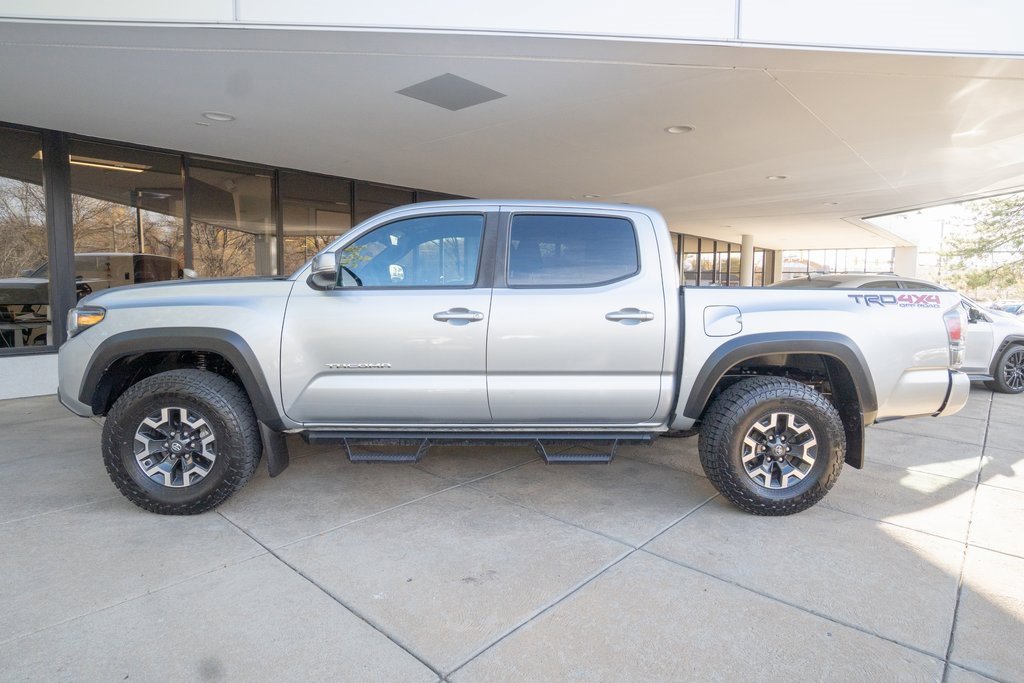 Used 2022 Toyota Tacoma 4x4 Double Cab image 4
