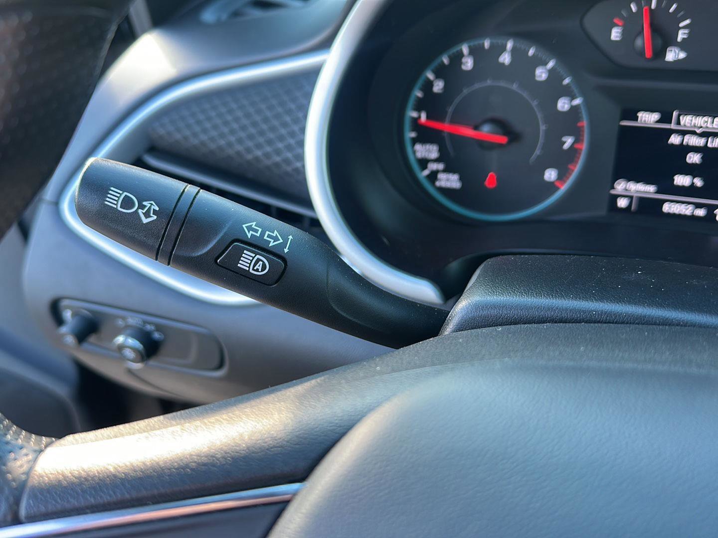 Used 2024 Chevrolet Malibu LT image 30