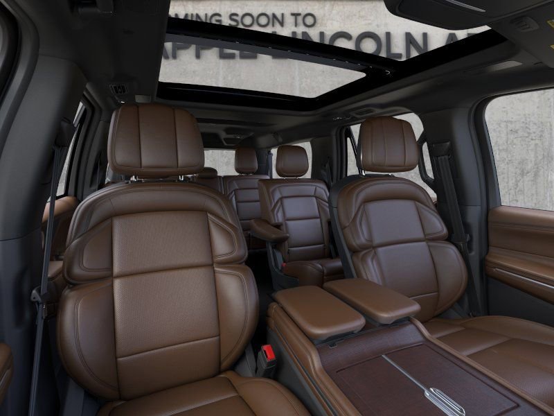 New 2026 Lincoln Navigator L Reserve AWD/4WD image 11