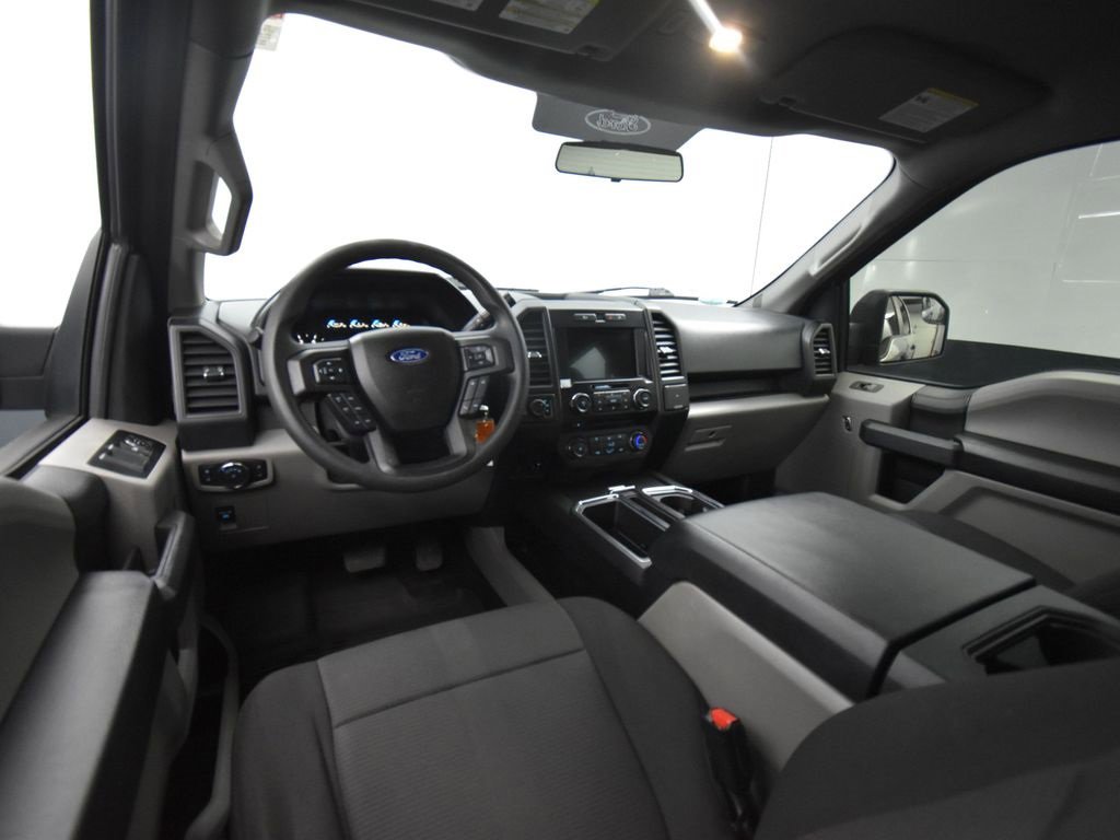 Used 2017 Ford F150 XL w/ Equipment Group 101A Mid image 11