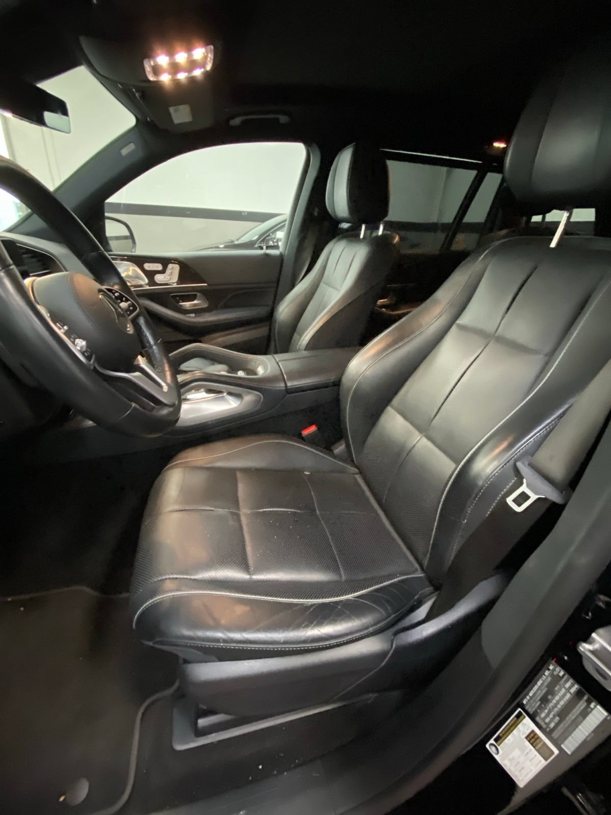 Used 2022 Mercedes-Benz GLS 450 4MATIC image 7