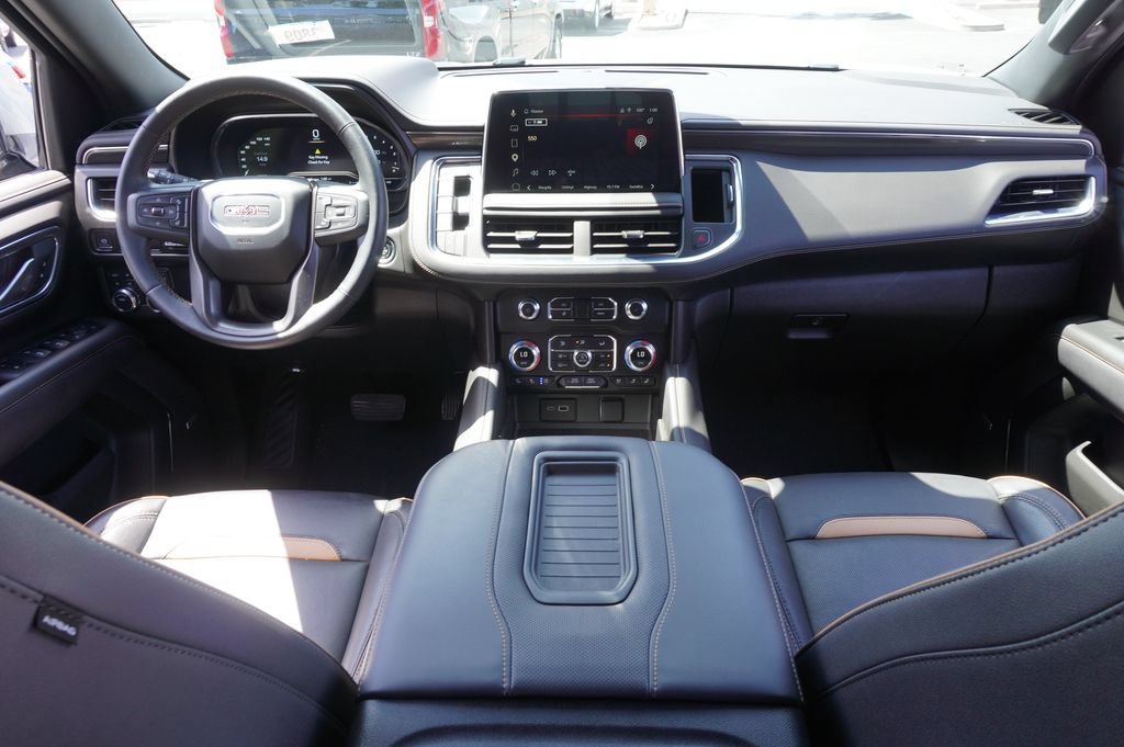 Certified 2024 GMC Yukon XL AT4 w/ AT4 Premium Package AWD/4WD image 13