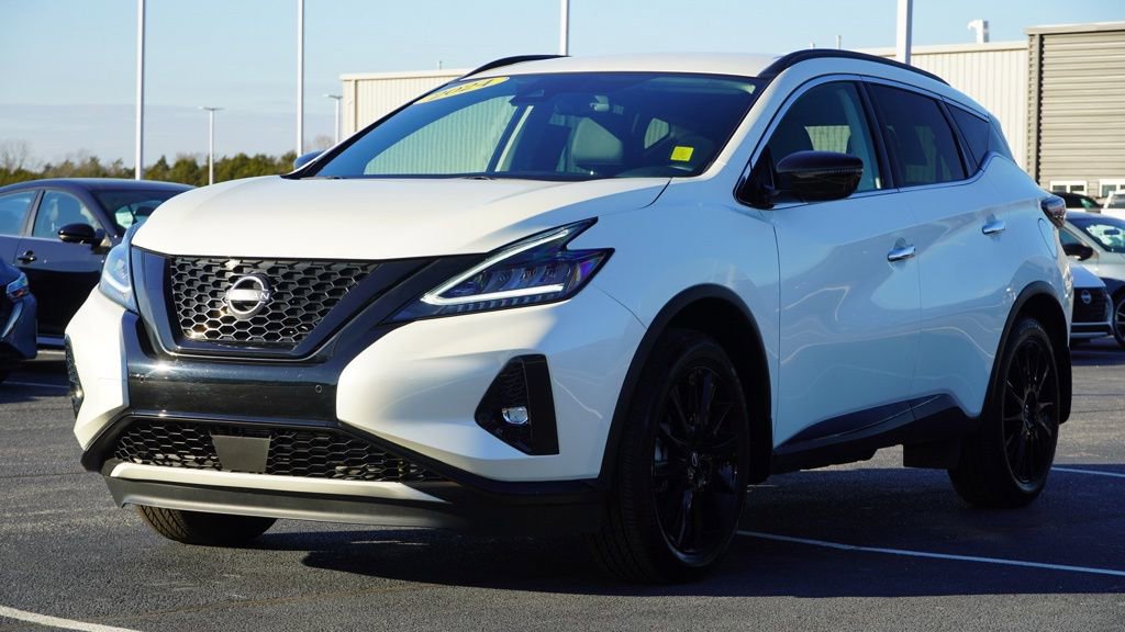 Used 2024 Nissan Murano SV w/ SV Midnight Edition Package image 8