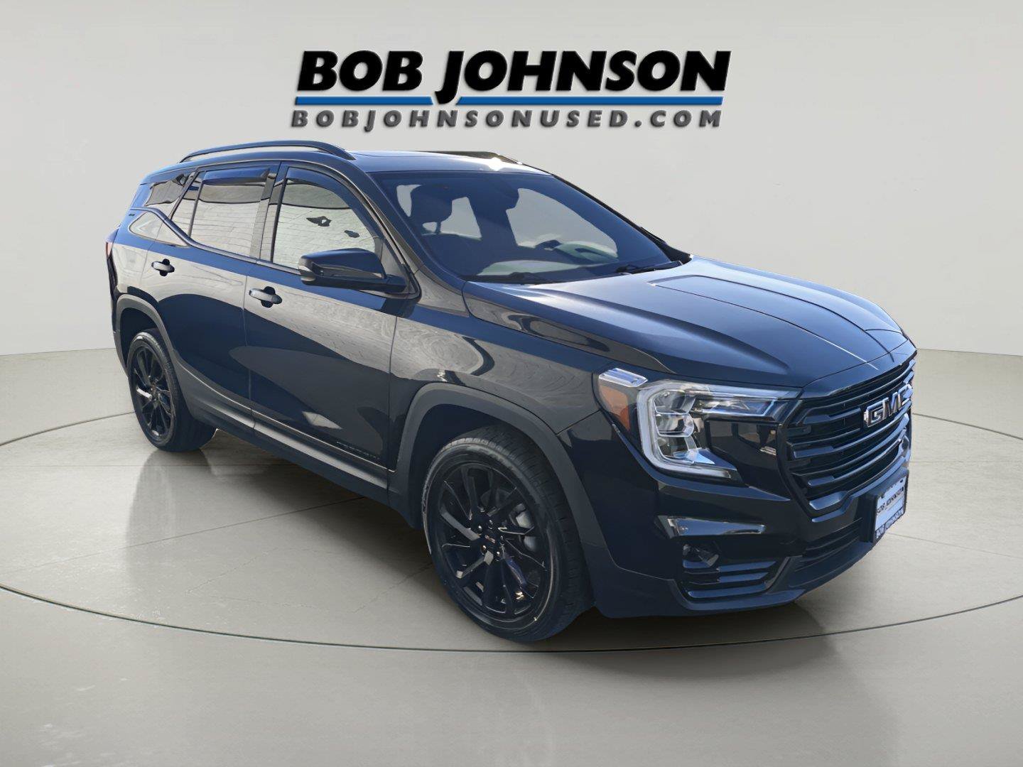 Used 2024 GMC Terrain SLT w/ Elevation Edition AWD/4WD image 1