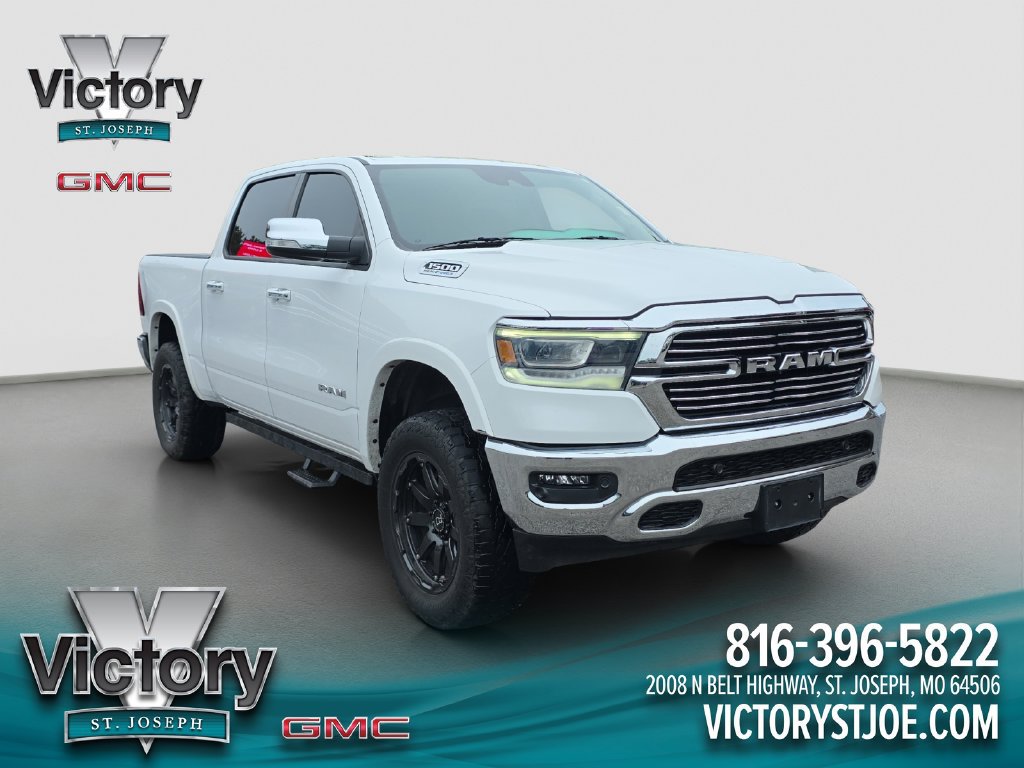 Used 2021 RAM 1500 Laramie AWD/4WD image 1