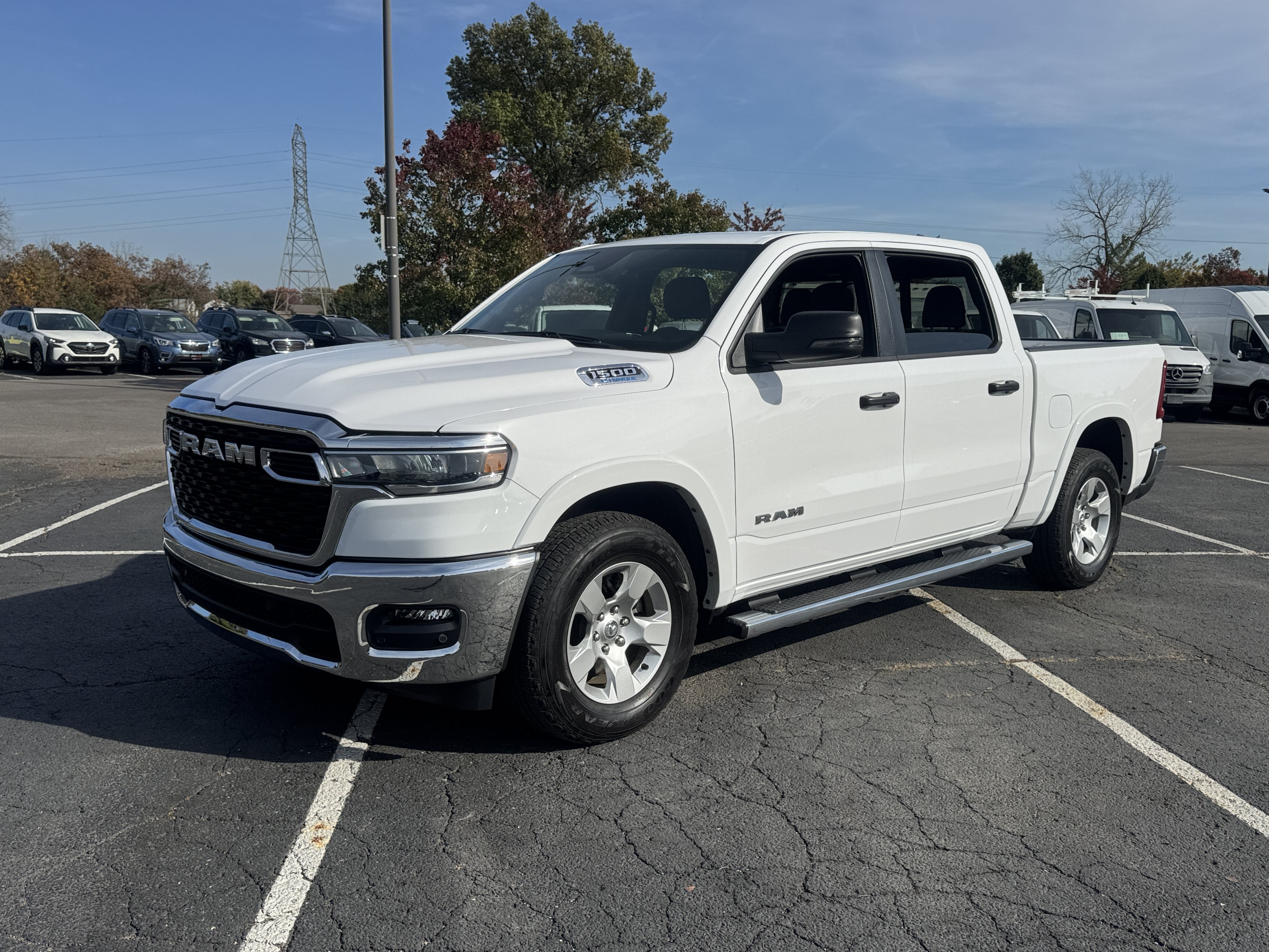 Used 2025 RAM 1500 Big Horn RWD image 3