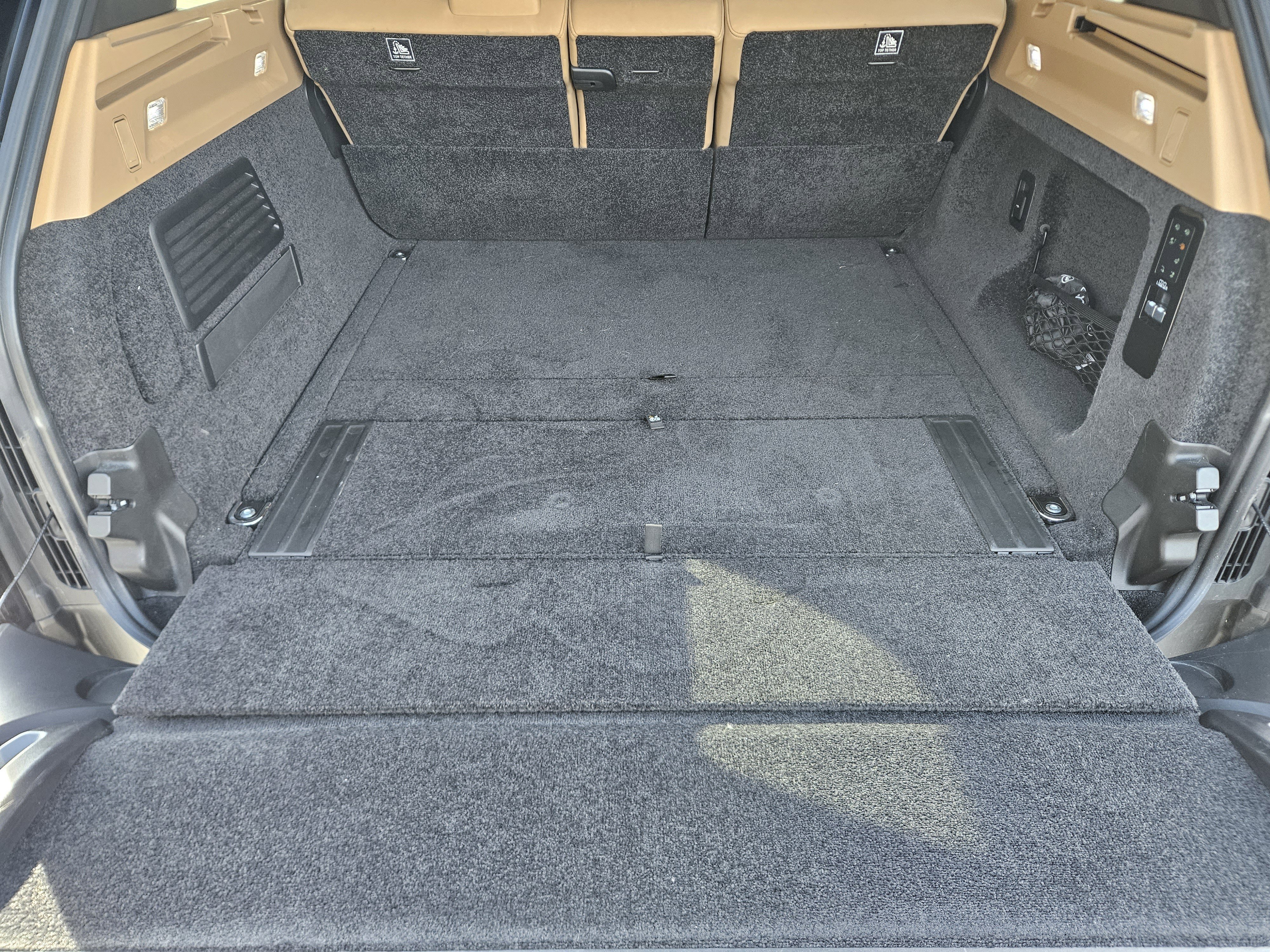 Used 2024 Land Rover Range Rover Autobiography image 34