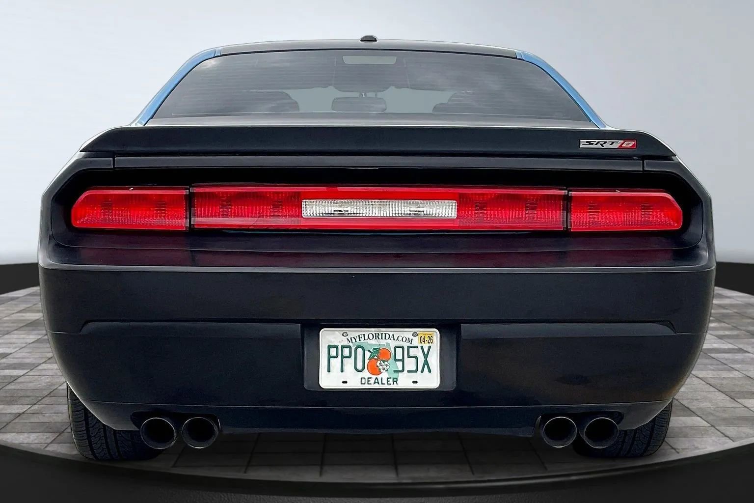 Used 2010 Dodge Challenger SRT8 w/ SRT Option Group II RWD image 5