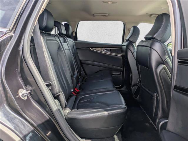 Used 2022 Lincoln Nautilus FWD w/ Premium Package image 26