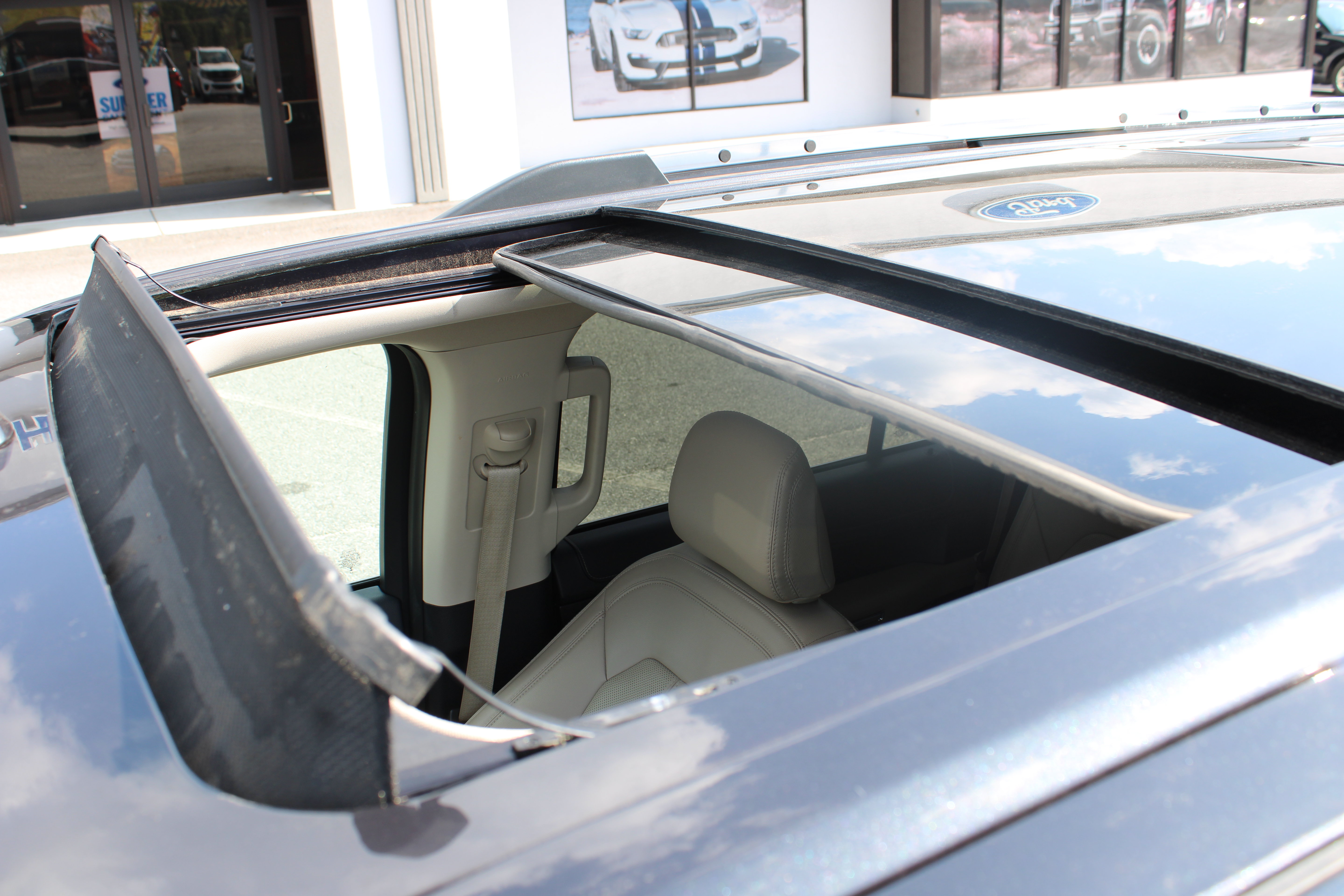 Used 2024 Ford Expedition Limited RWD image 24