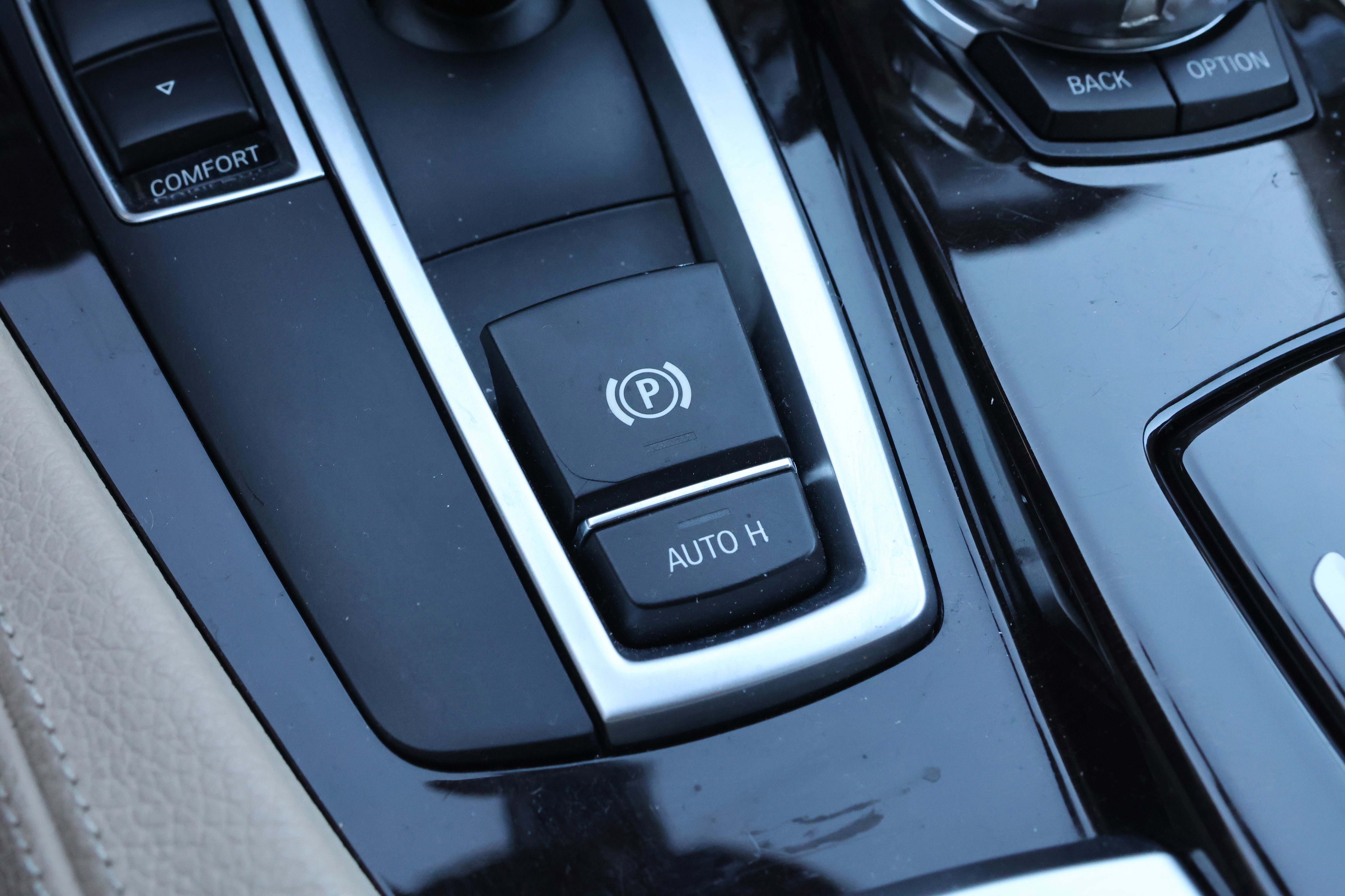 Used 2014 BMW 535d Sedan image 30