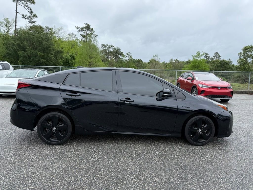 Used 2022 Toyota Prius FWD image 7