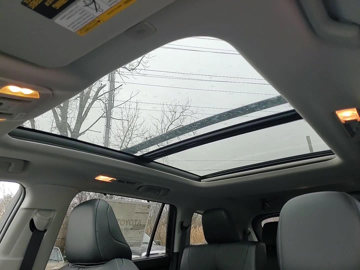 New 2025 Toyota Highlander Platinum image 20