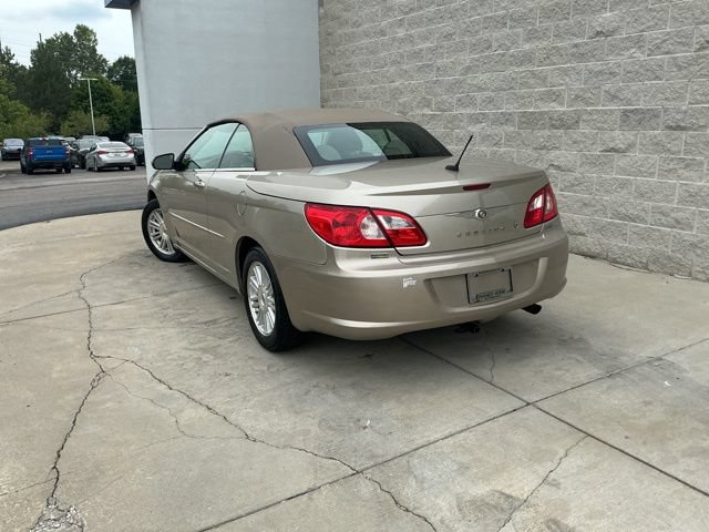 Used 2008 Chrysler Sebring Touring FWD image 7