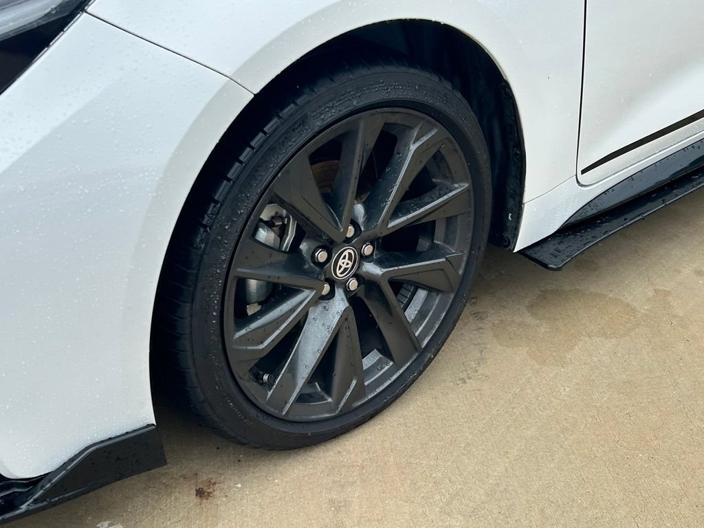 Used 2025 Toyota Corolla SE FWD image 9