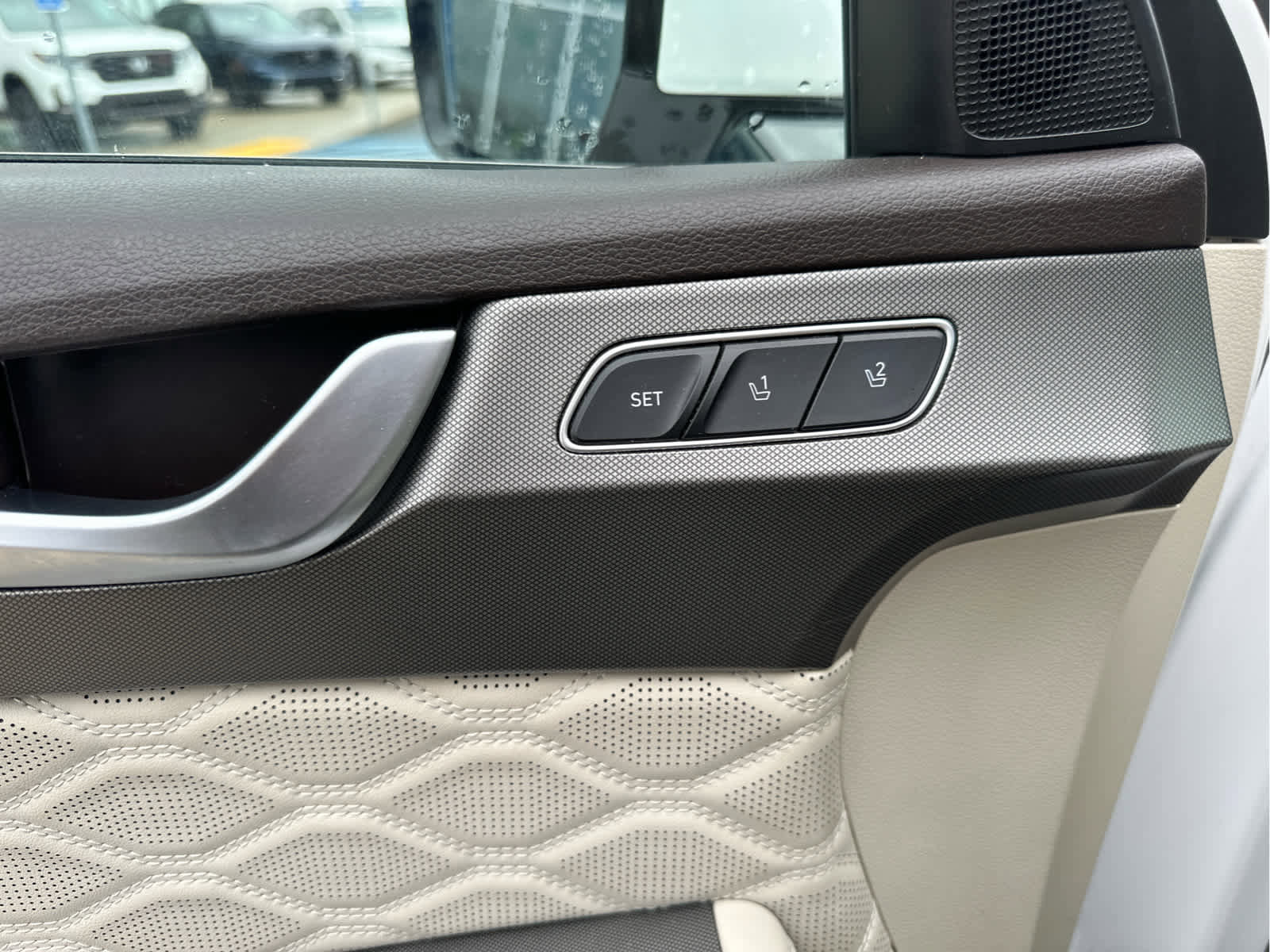 Used 2021 Hyundai Palisade Calligraphy image 27