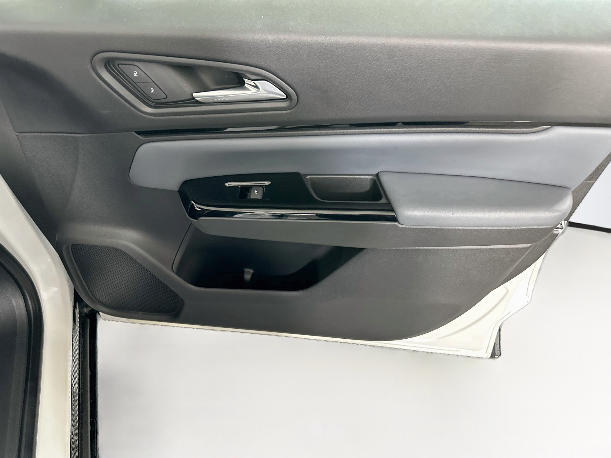 Used 2024 Honda Prologue Touring image 32