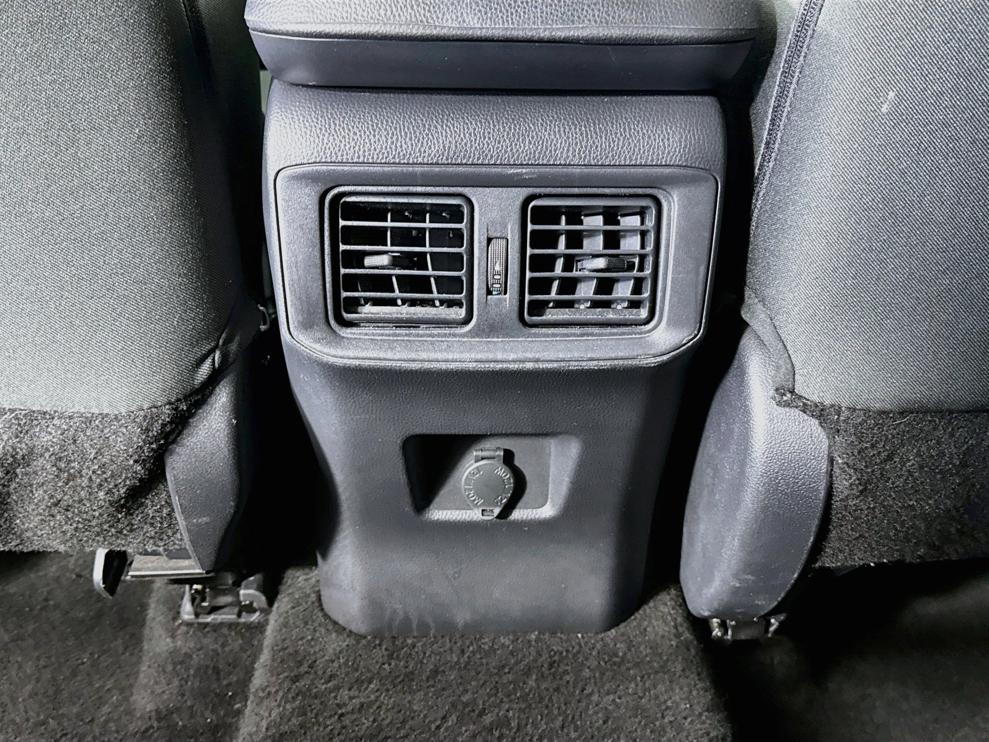 Certified 2025 Toyota RAV4 LE AWD/4WD image 24