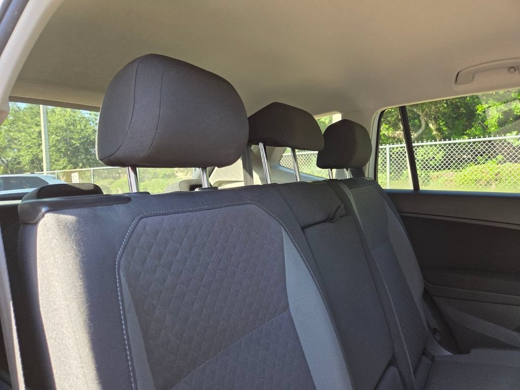 Used 2020 Volkswagen Tiguan S FWD image 18