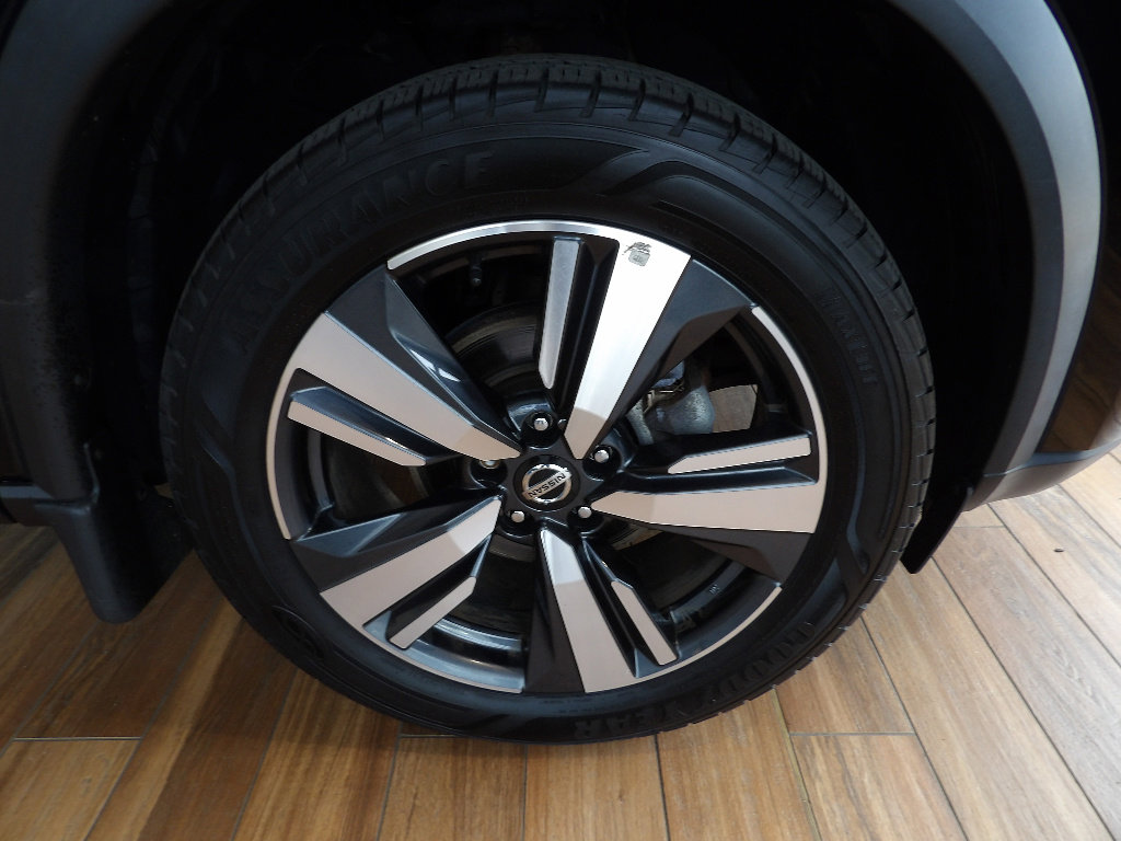 Used 2021 Nissan Rogue SL w/ Premium Package AWD/4WD image 4