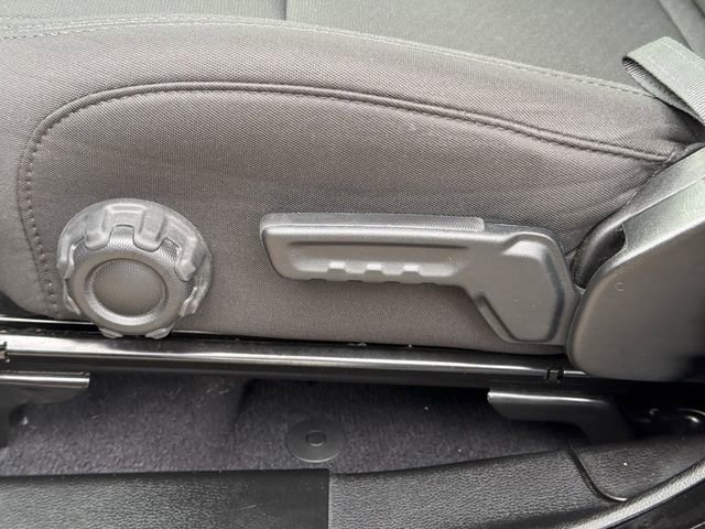 Used 2023 Jeep Gladiator Sport image 22