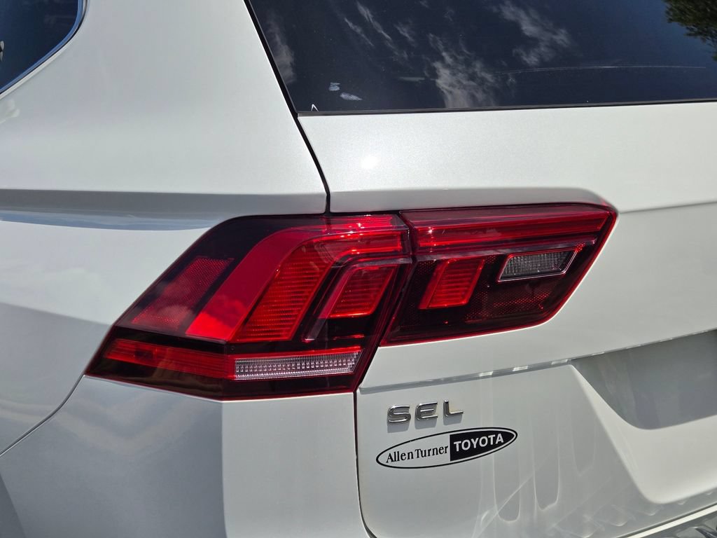 Used 2024 Volkswagen Tiguan SEL R-Line AWD/4WD image 11