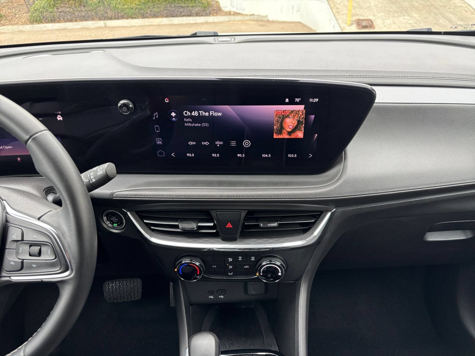 Used 2025 Buick Encore GX Preferred FWD image 17
