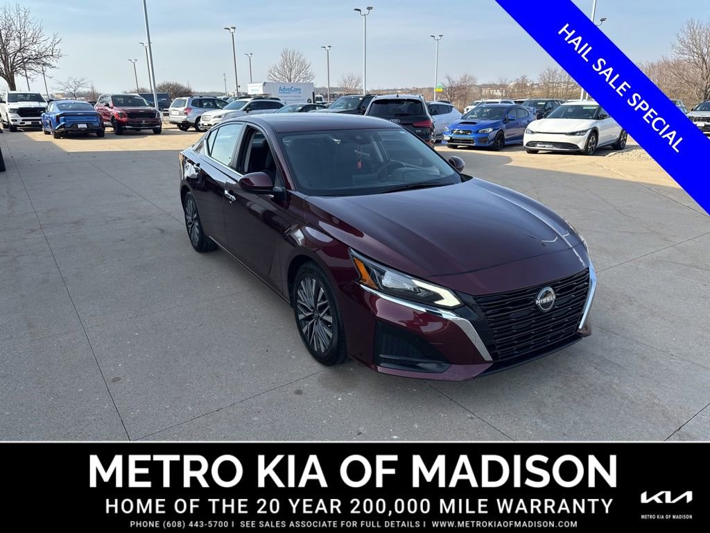 Used 2023 Nissan Altima 2.5 SV FWD image 7