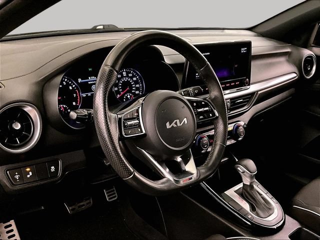 Used 2022 Kia Forte GT-Line w/ GT-Line Technology Package FWD image 12