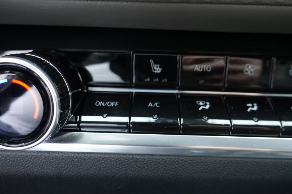 New 2026 Chevrolet Equinox LT w/ Convenience Package II image 12