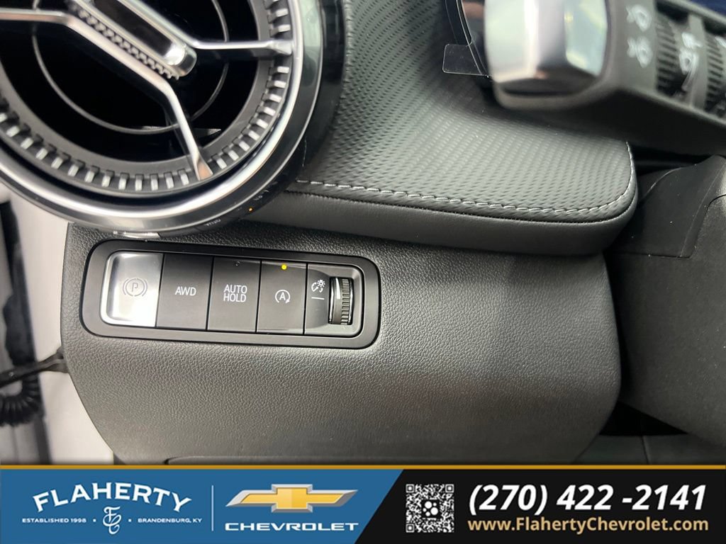 New 2026 Chevrolet Equinox LT w/ Safety and Technology Package AWD/4WD image 22