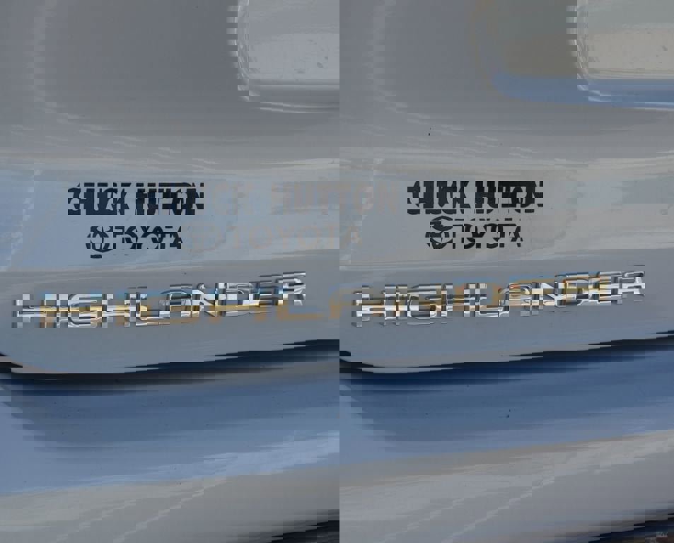 Used 2025 Toyota Highlander Limited image 19