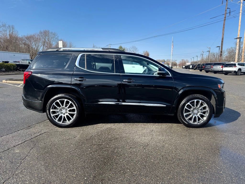 Certified 2023 GMC Acadia Denali w/ Denali Ultimate Package AWD/4WD image 8