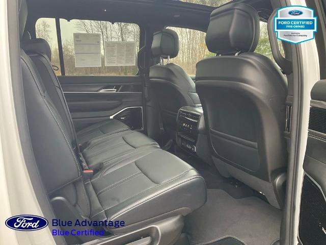 Used 2023 Jeep Wagoneer Series III w/ Premium Group I image 20