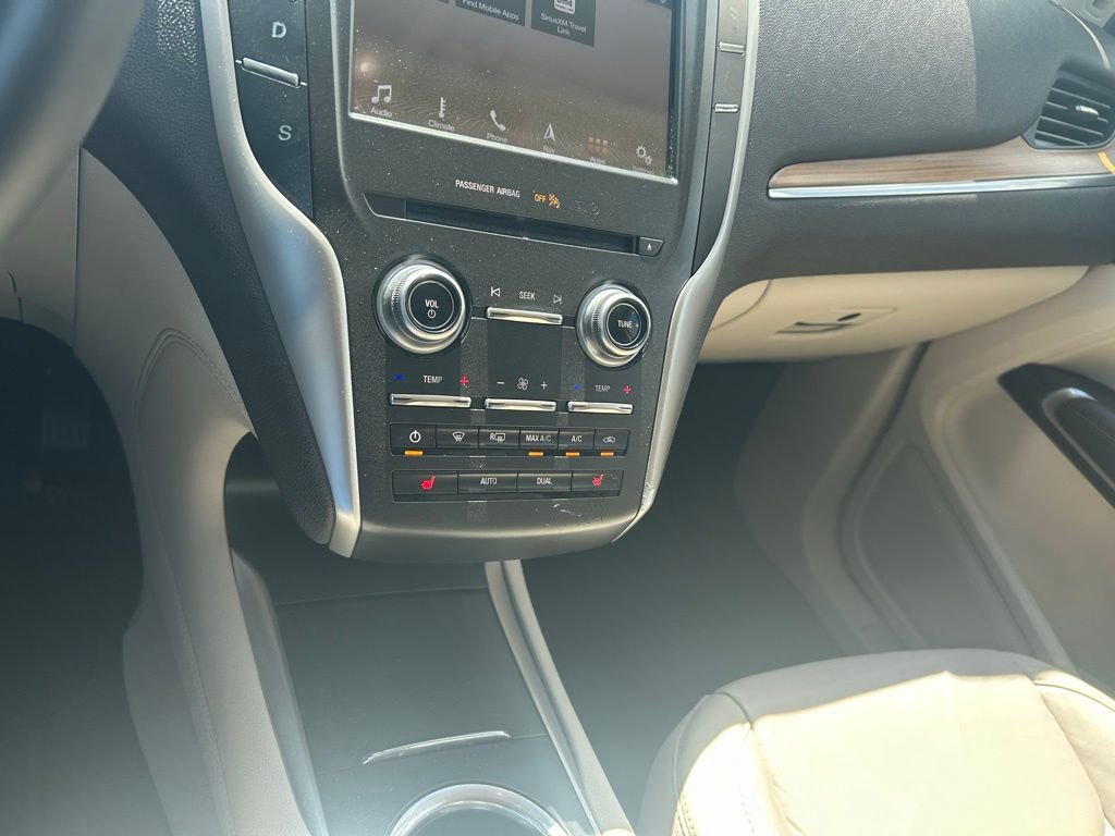 Used 2019 Lincoln MKC Select w/ Select Plus Package image 48