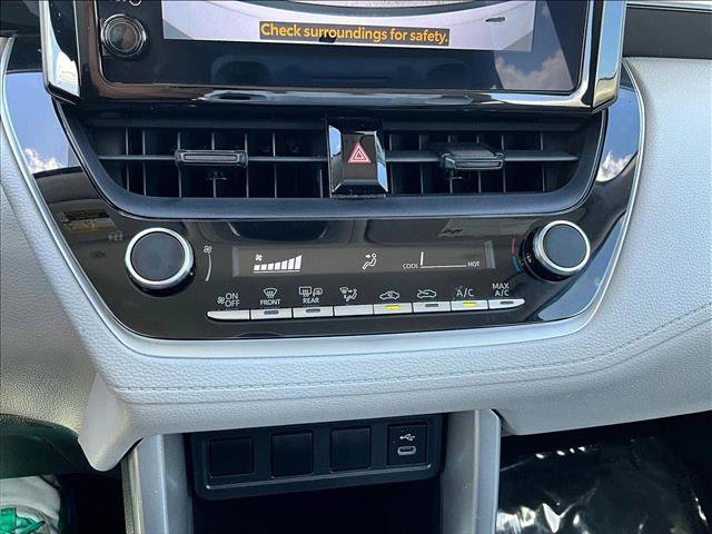 Used 2023 Toyota Corolla Cross L image 24