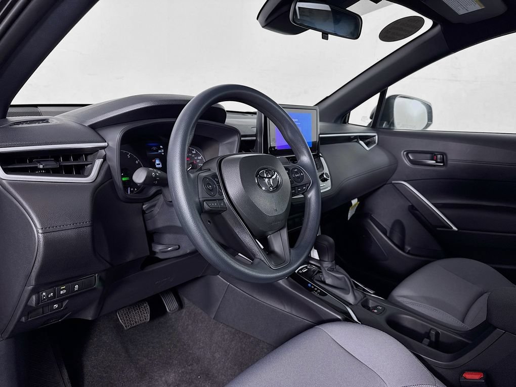 Used 2025 Toyota Corolla Cross AWD Hybrid image 14
