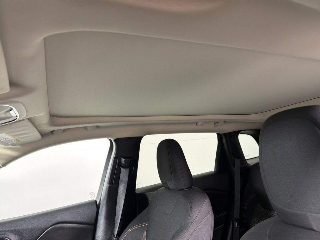 Used 2016 Jeep Cherokee 75th Anniversary image 14