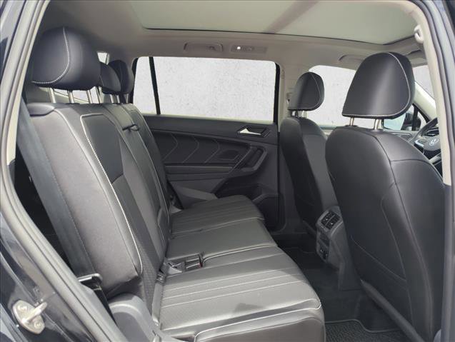 Used 2023 Volkswagen Tiguan SE FWD image 19