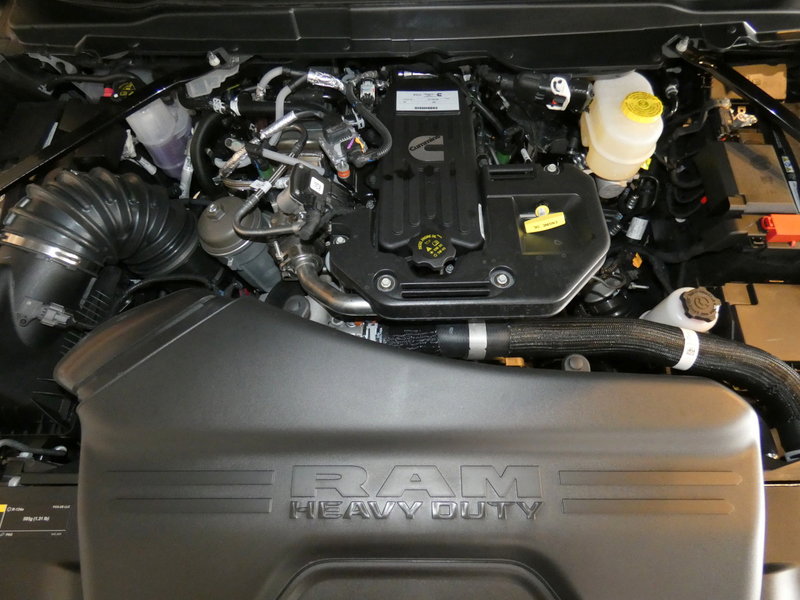 New 2026 RAM 3500 Limited image 35