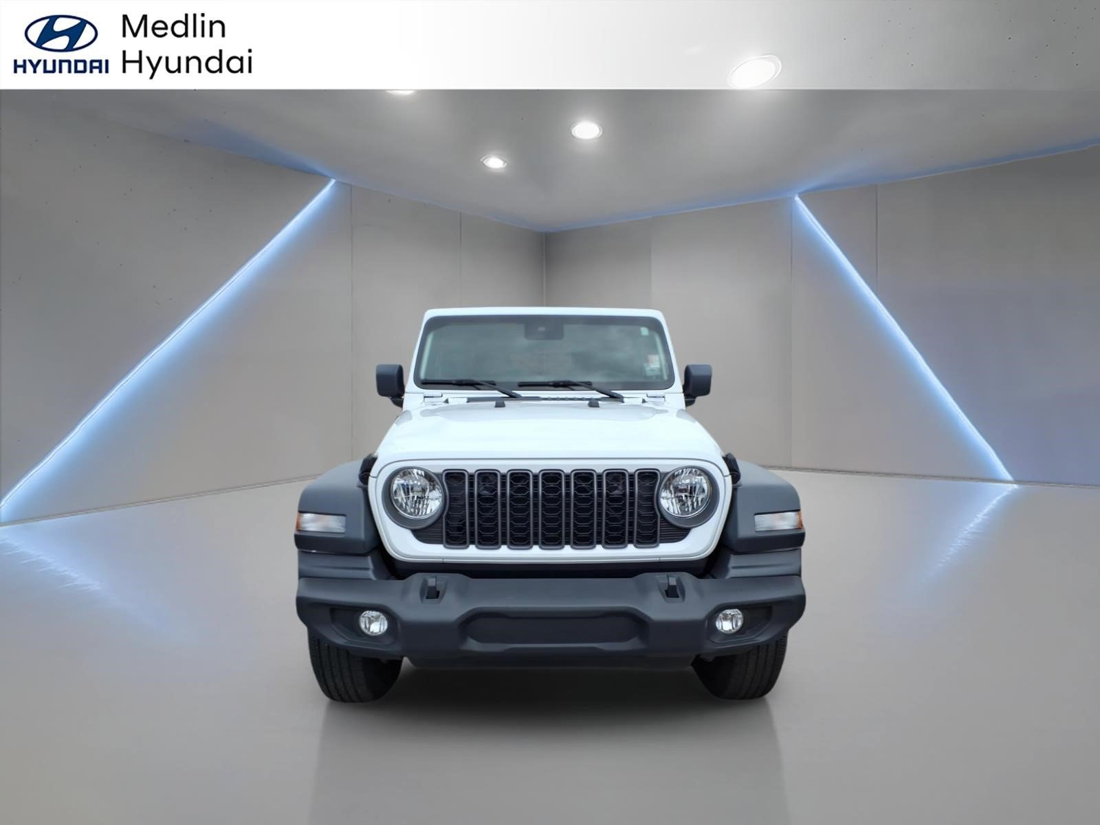 Used 2025 Jeep Wrangler Unlimited Sport AWD/4WD image 8