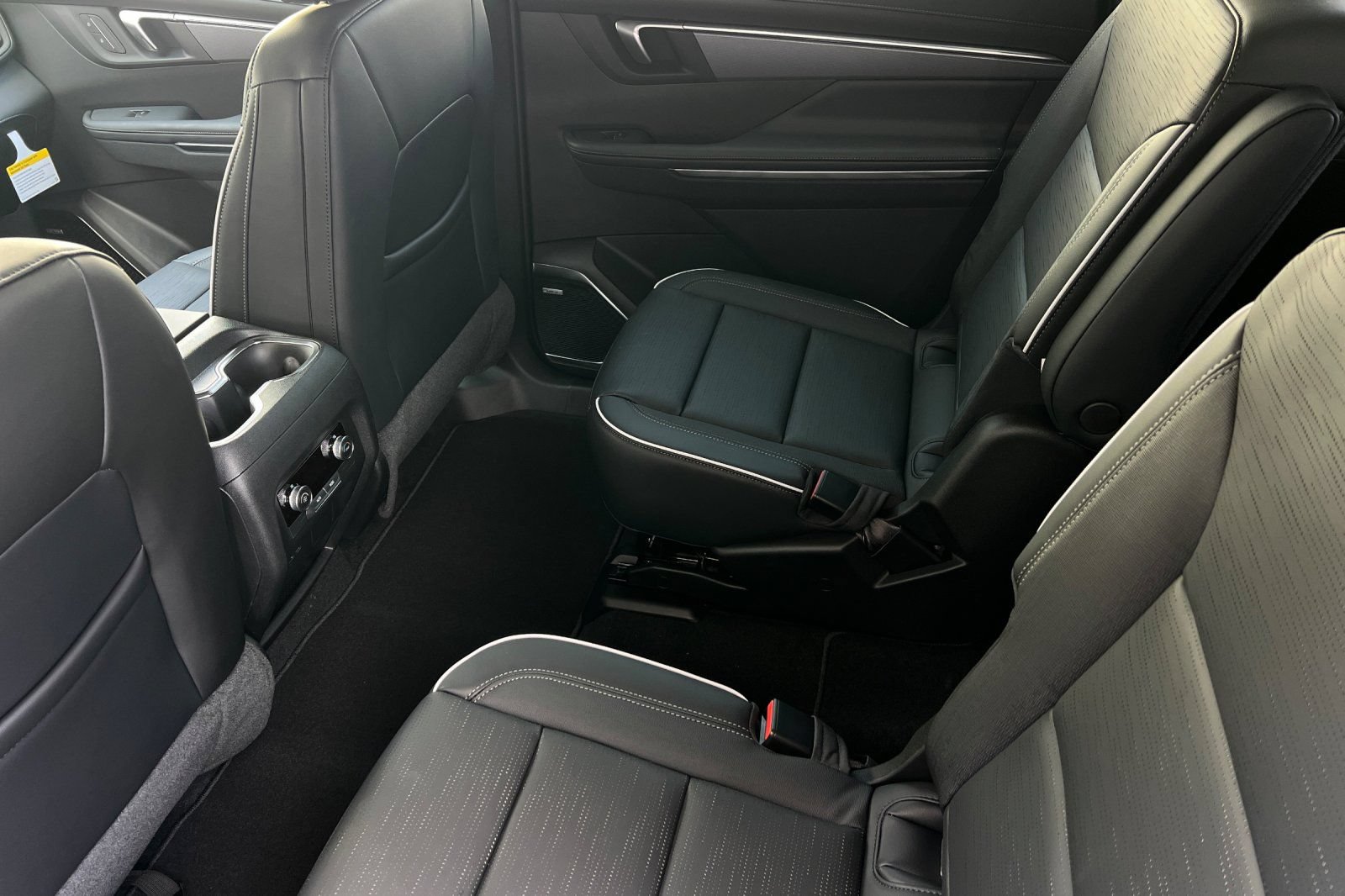 New 2026 Buick Enclave Sport Touring FWD image 9