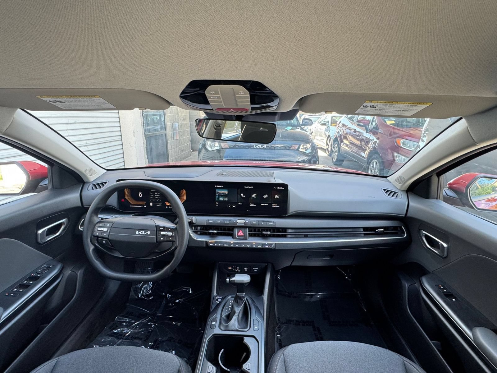Used 2025 Kia K4 FWD image 33