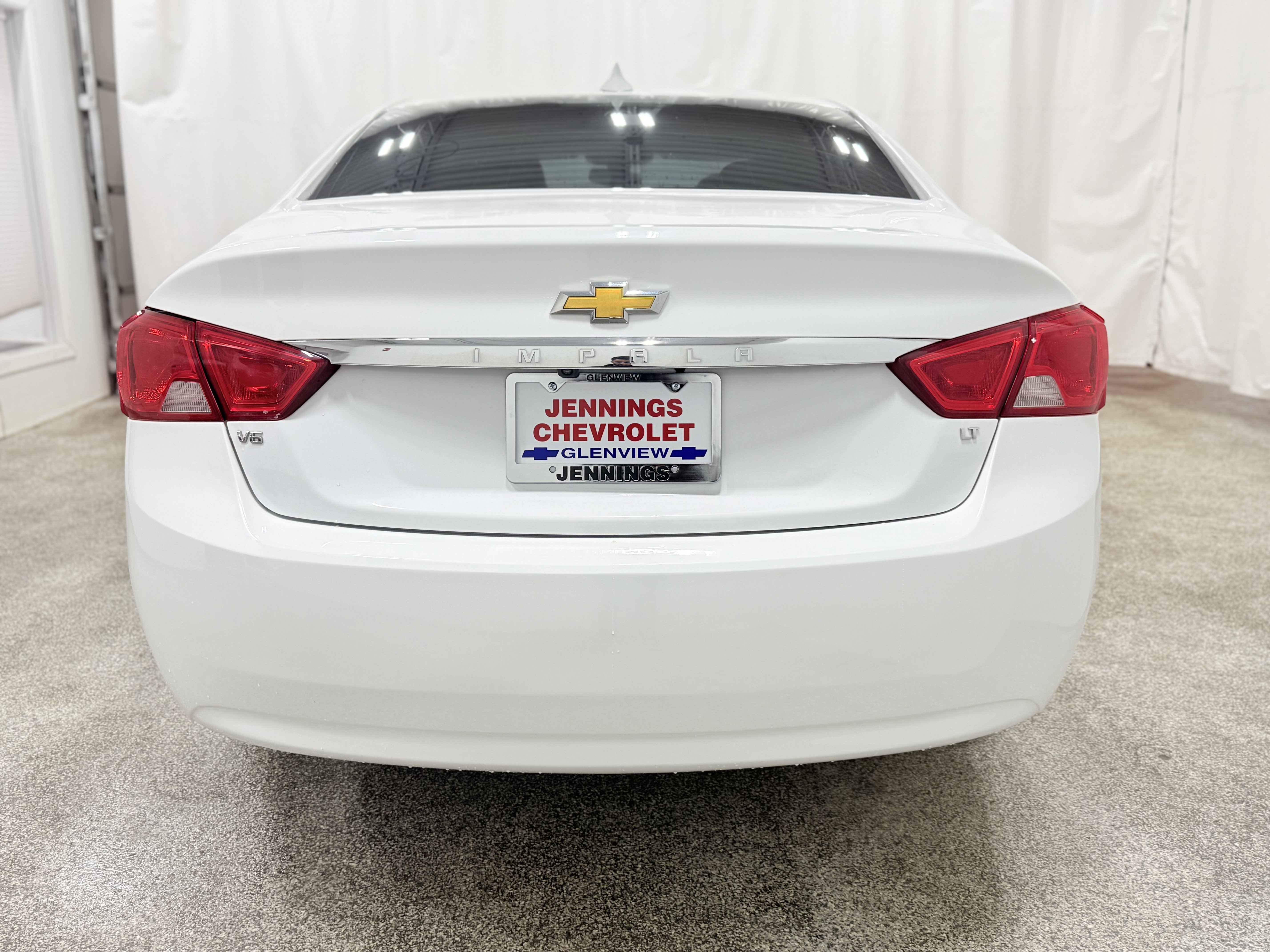 Used 2018 Chevrolet Impala LT image 7